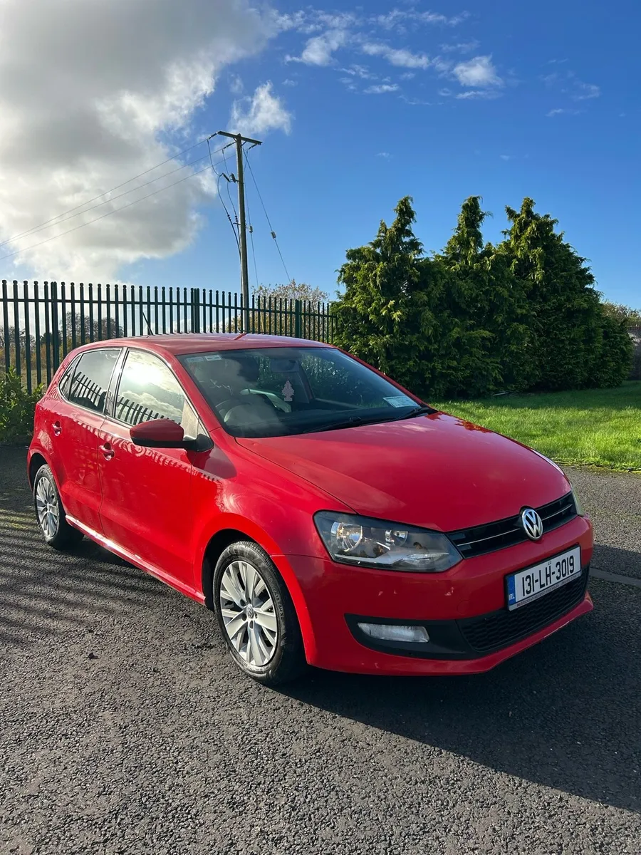 2013 Volkswagen Polo - Image 1