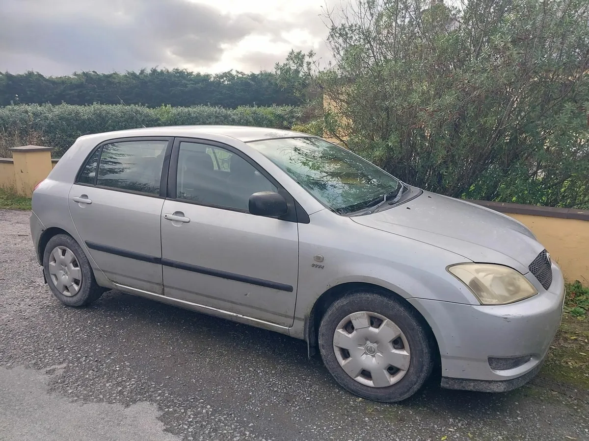 Toyota Corolla 2003 - Image 1