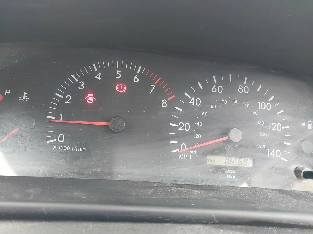 Toyota Corolla 2003 - Image 3