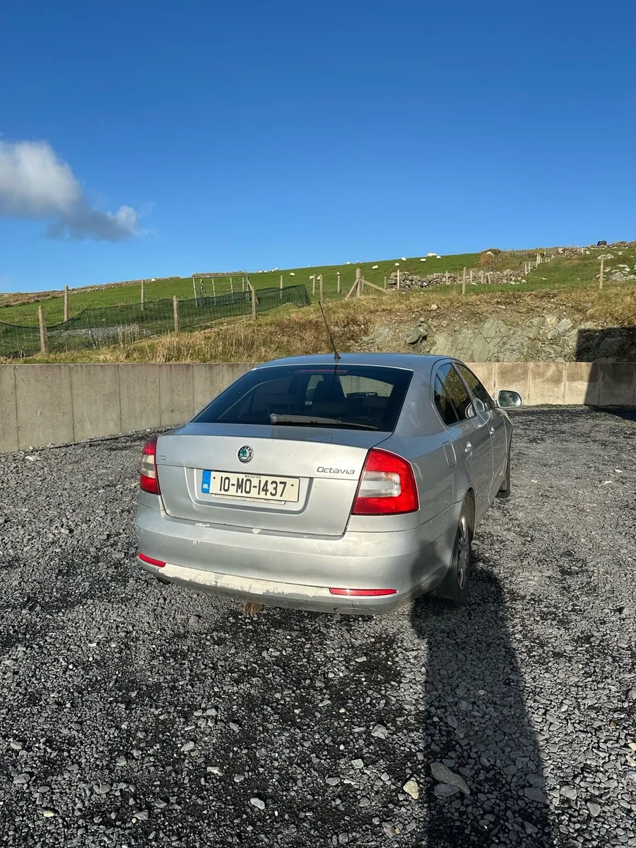 ŠKODA Octavia 2010 For Sale - Image 3
