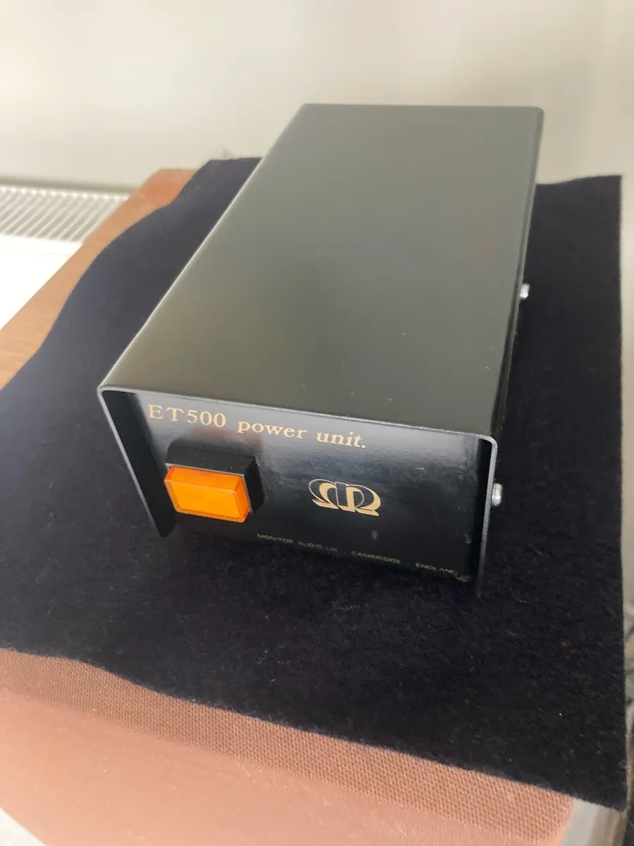 Monitor Audio Turntable - Image 2