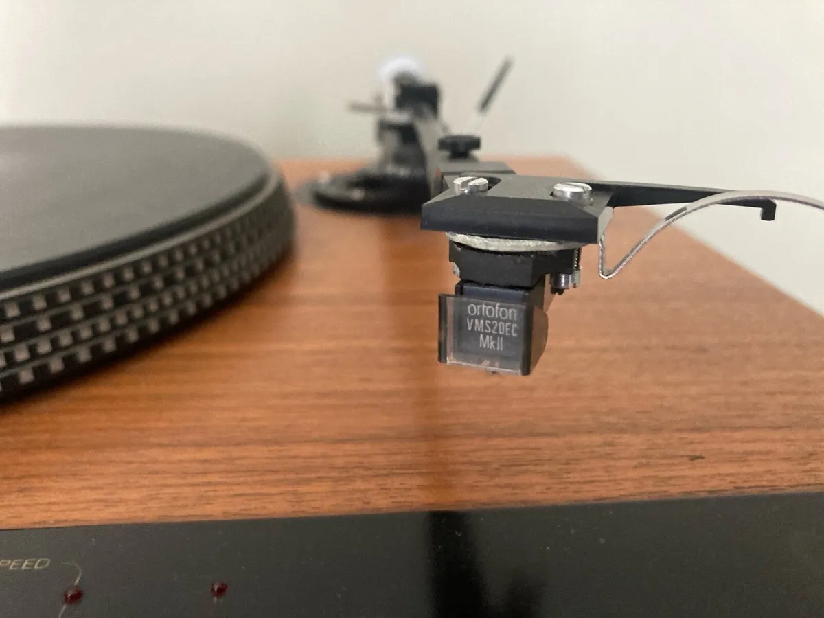 Monitor Audio Turntable - Image 3