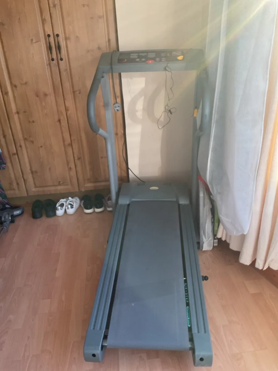 Treadmill - Image 1