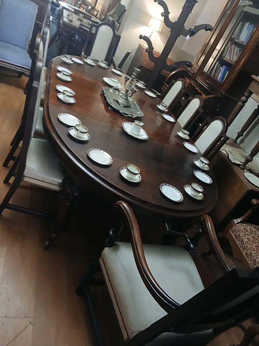 antique dining table