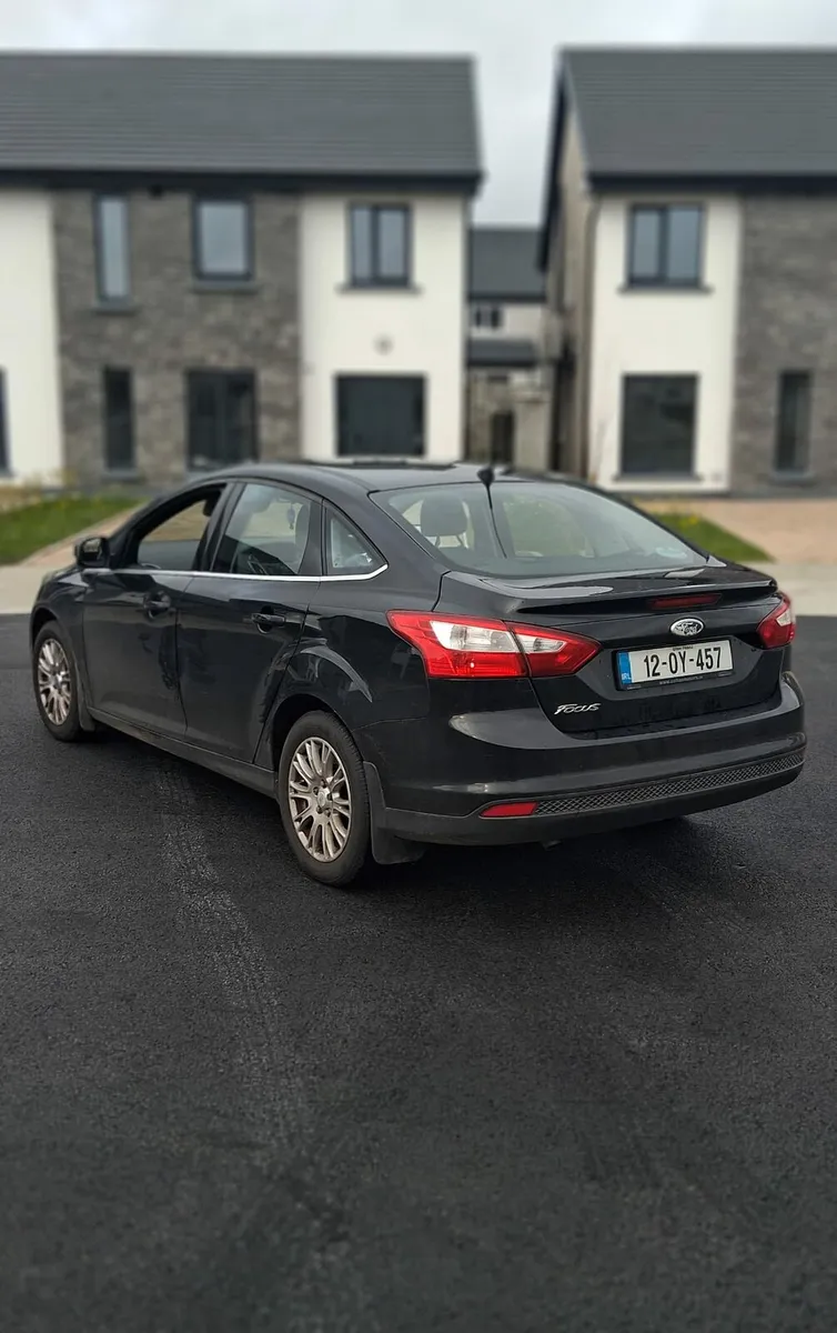 2012 ford focus - Image 4