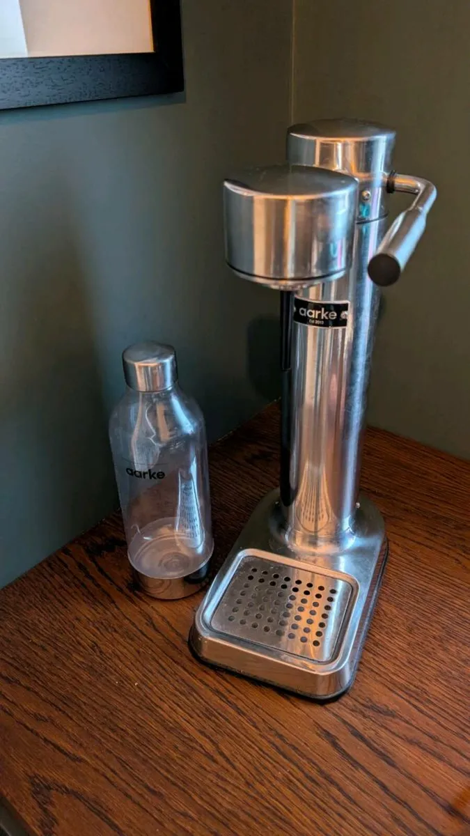 Aarke Water Carbonator - Image 1