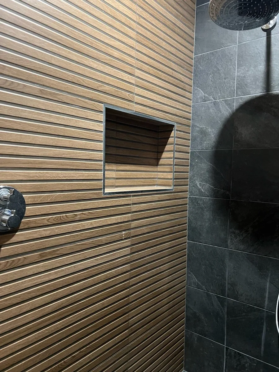 Bathroom Tiles - Image 2