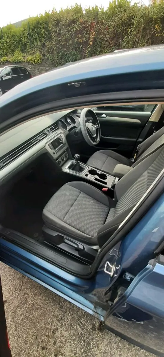 152 Volkswagen passat  1.6 diesel - Image 3
