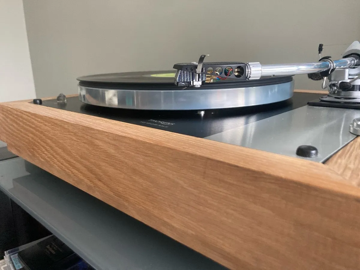 Thorens Turntable - Image 3