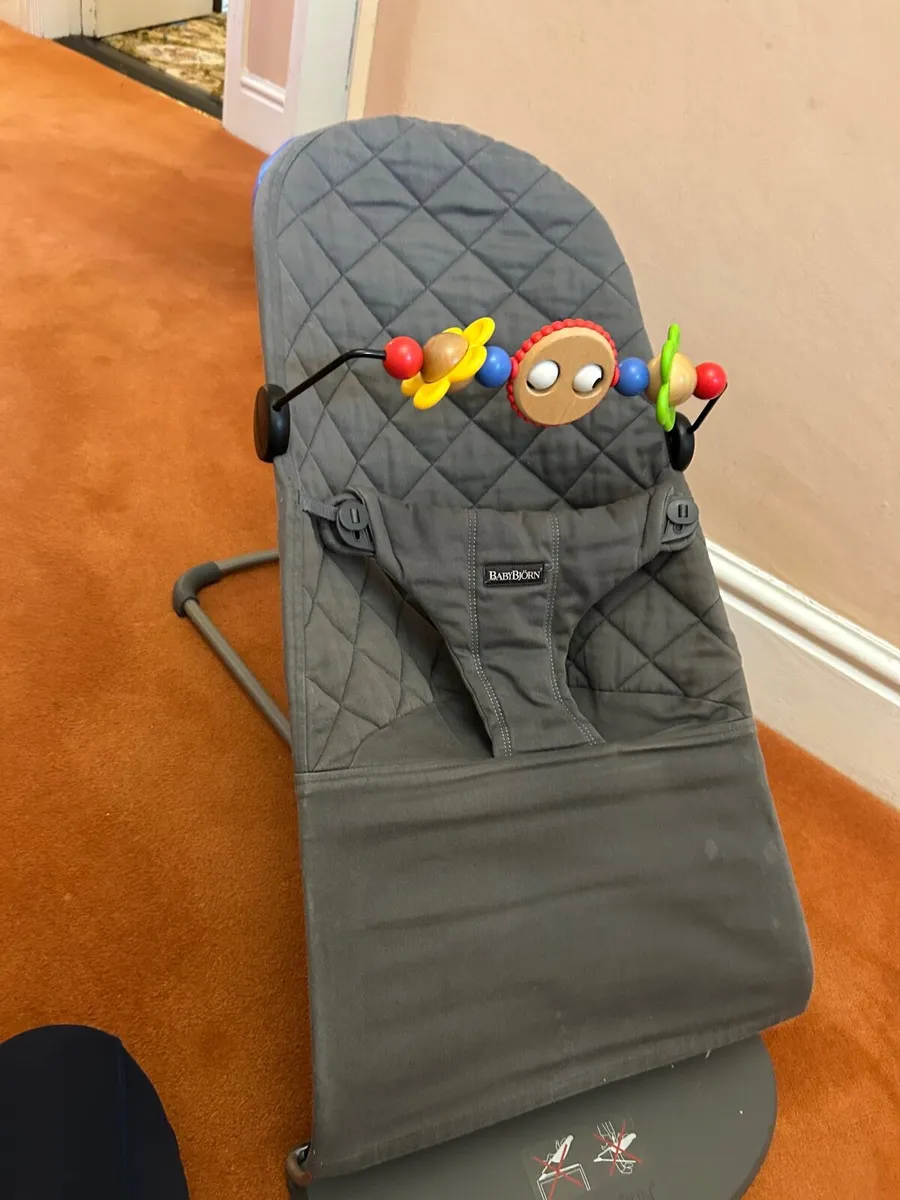 Baby bjorn bouncer and toy bar - Image 1