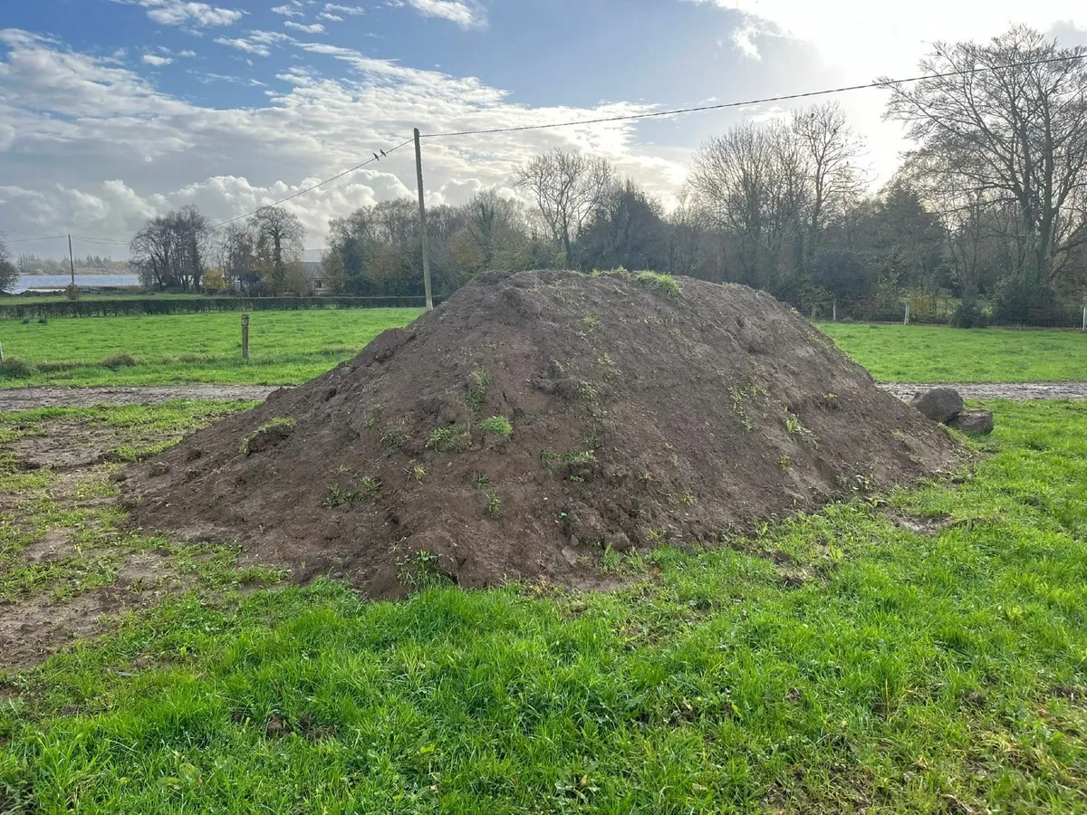 Topsoil For Sale OR Gravel Swap (25x20 tonne load) - Image 3