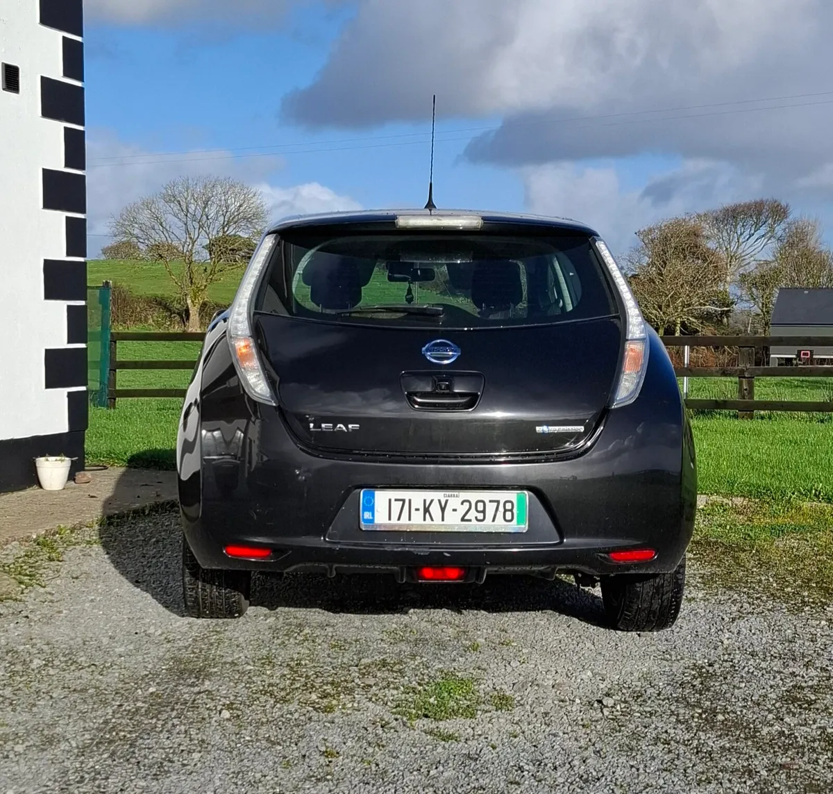 2017 30kw SV LOW 132kkm RANGE 140-120 km NCT 1/27 - Image 2