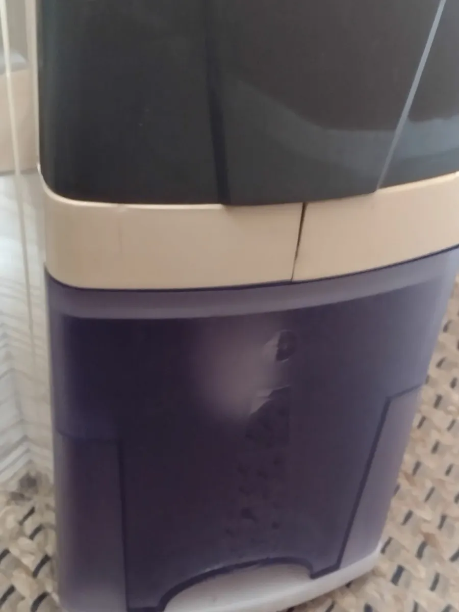 Dehumidifier TROTEC older model multiple settings - Image 2