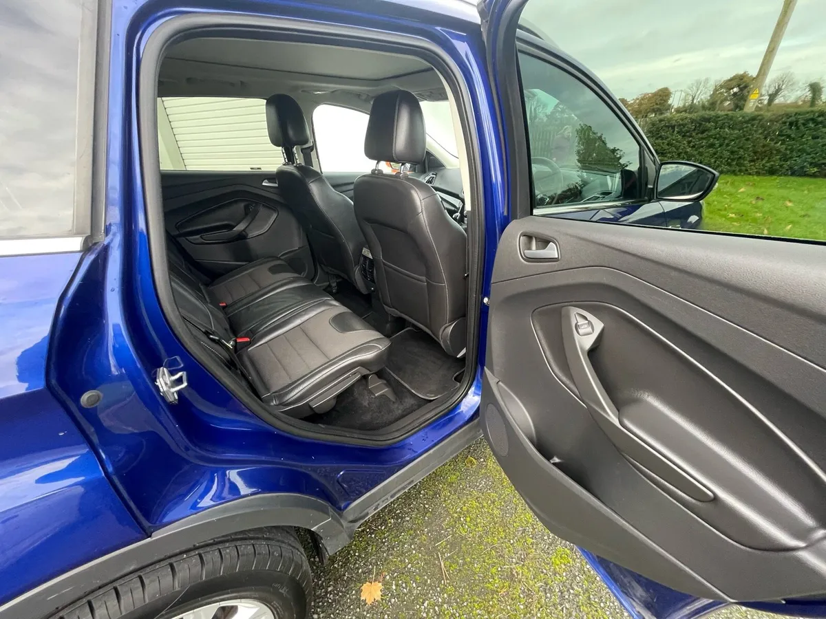 Ford Kuga 2016 - Image 4