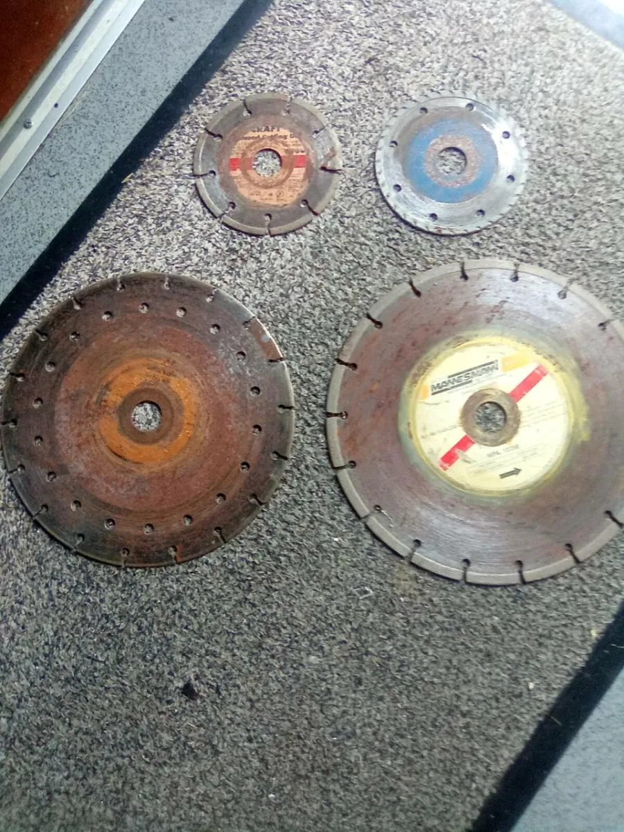 4. CONCRETE.  CUTTING.  DISCS - Image 1