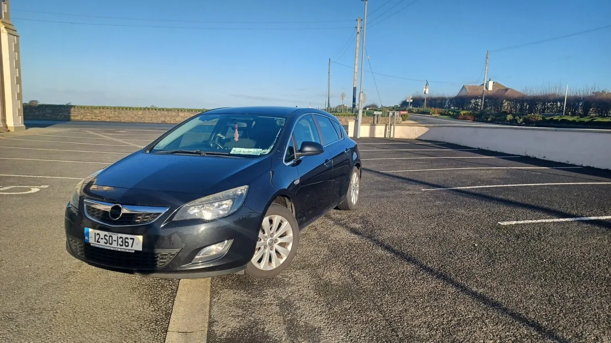 Vauxhall Astra 2012 - Image 1