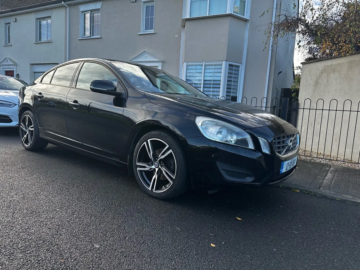 Volvo S60 2.0 D 2012 D3 - Image 2