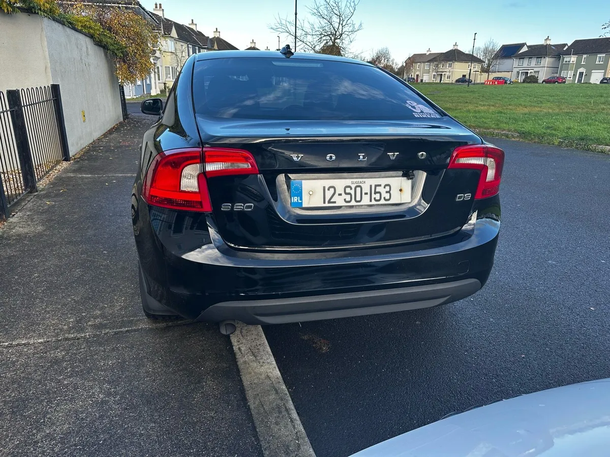 Volvo S60 2.0 D 2012 D3 - Image 4