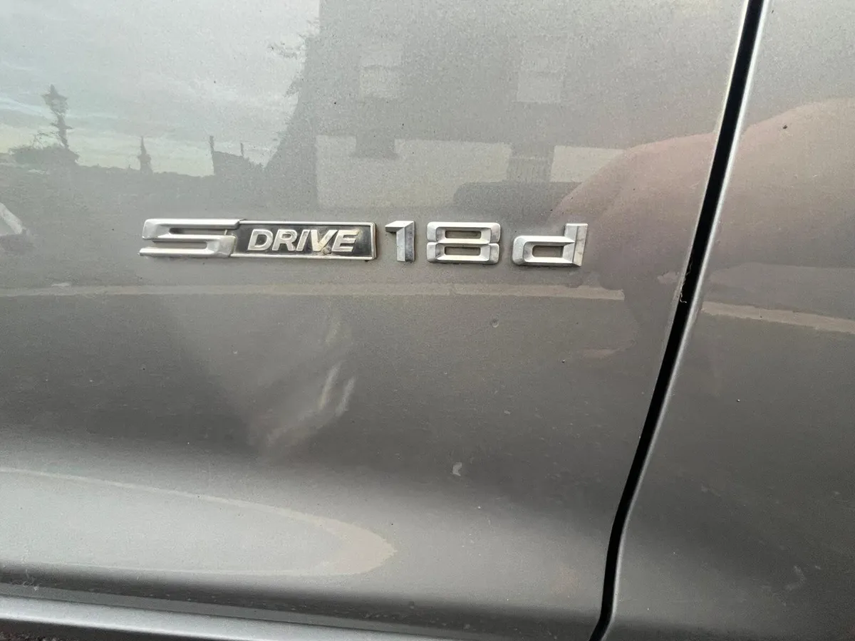 Full history report available BMW X3 Automatic - Image 2