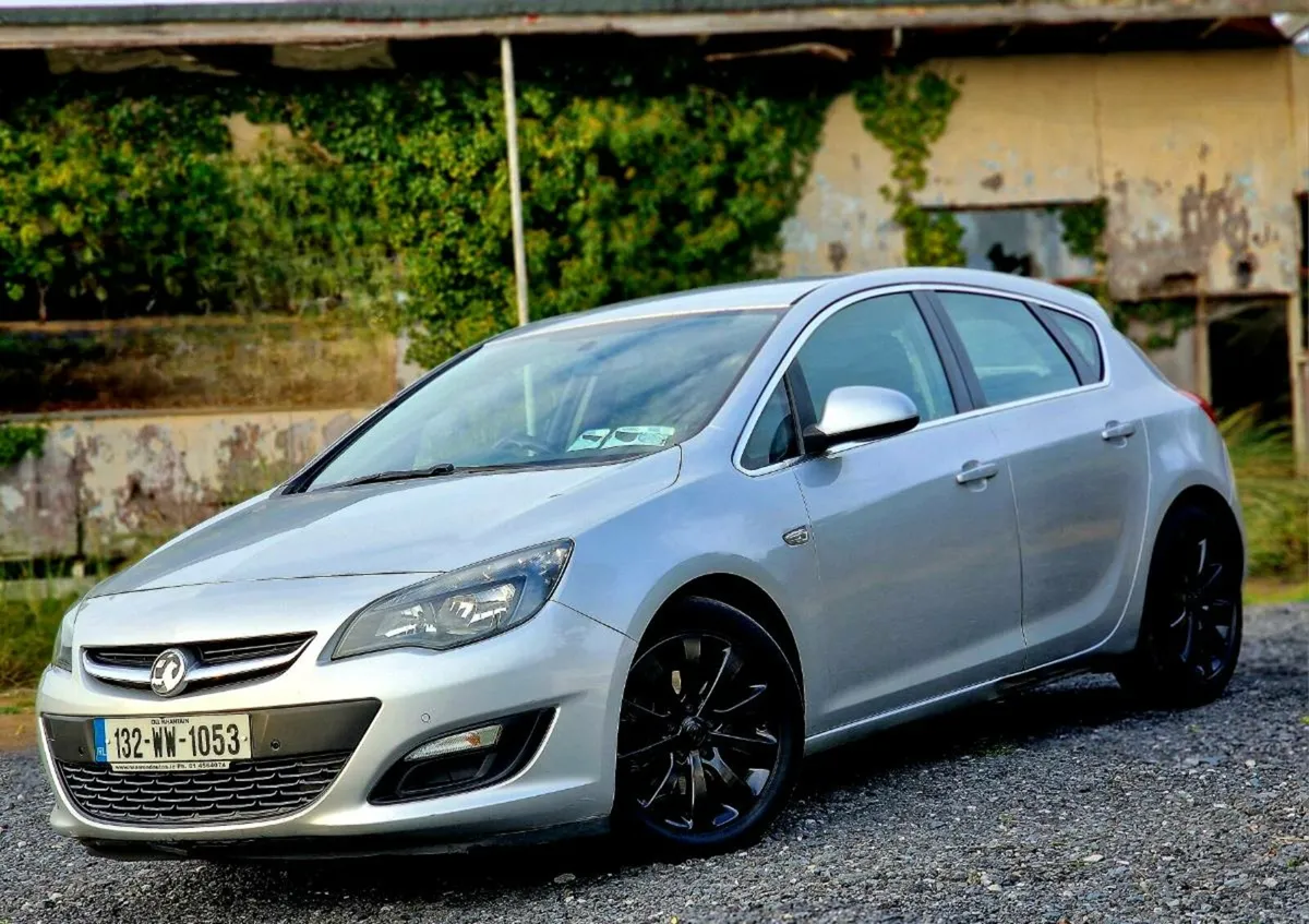 2013 ASTRA SRI SAT-NAV 1.7CRDI *NEW SHAPE* EXCELLE - Image 2