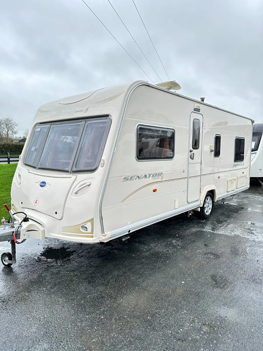 ✨STUNNING BAILEY SENATOR 4 BERTH FIXED BED✨ - Image 1