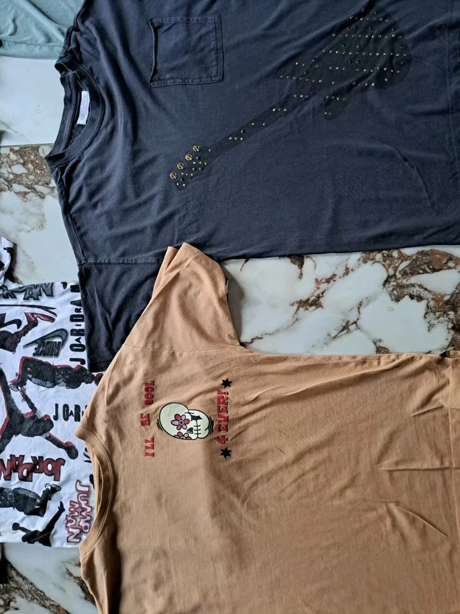 Boys 11-12 Tshirt bundle
5 tops are Zara - Image 2