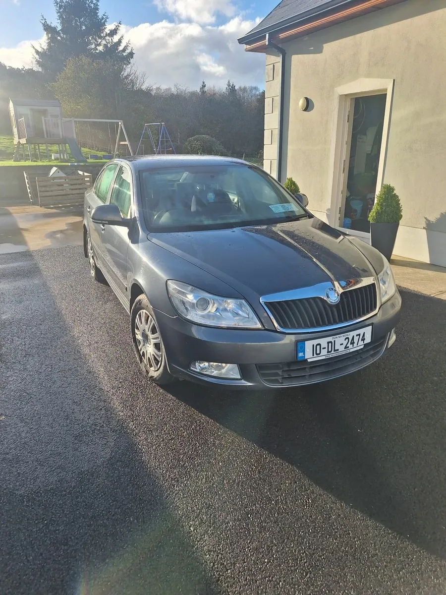 Skoda Octavia 2010 - Image 4