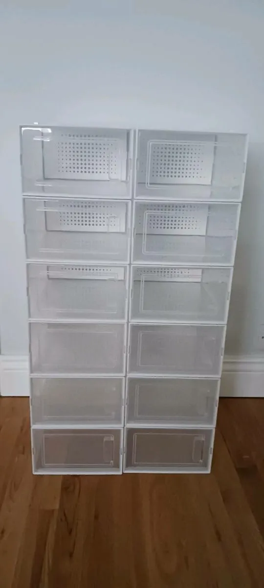 Shoe storage - Image 1