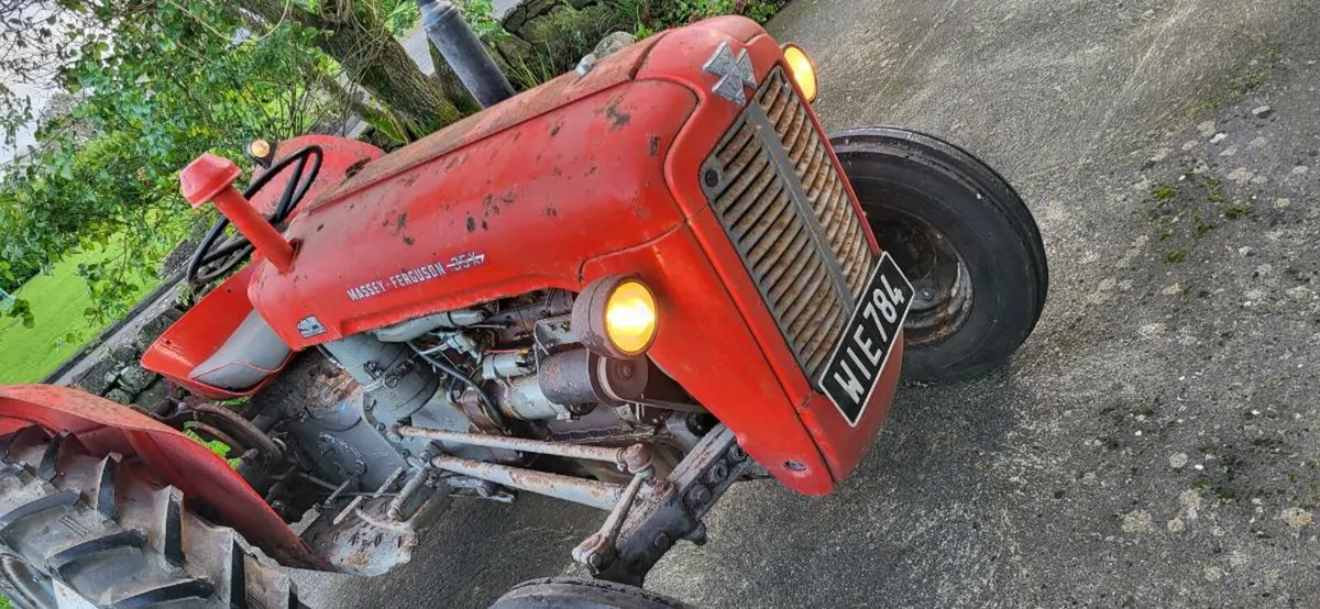 Massy ferguson 35X - Image 1