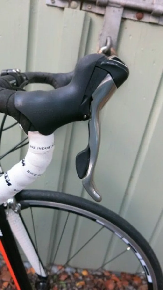 KTM Strada 1000 Road Bike (as new) - Image 4