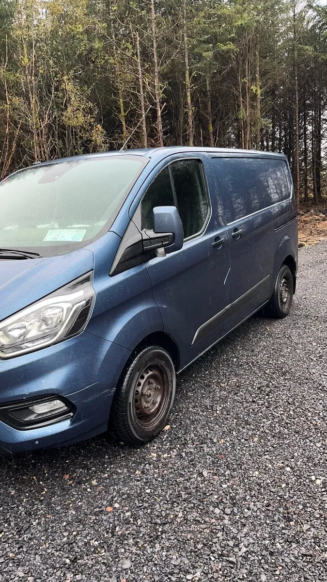 Ford transit custom - Image 1