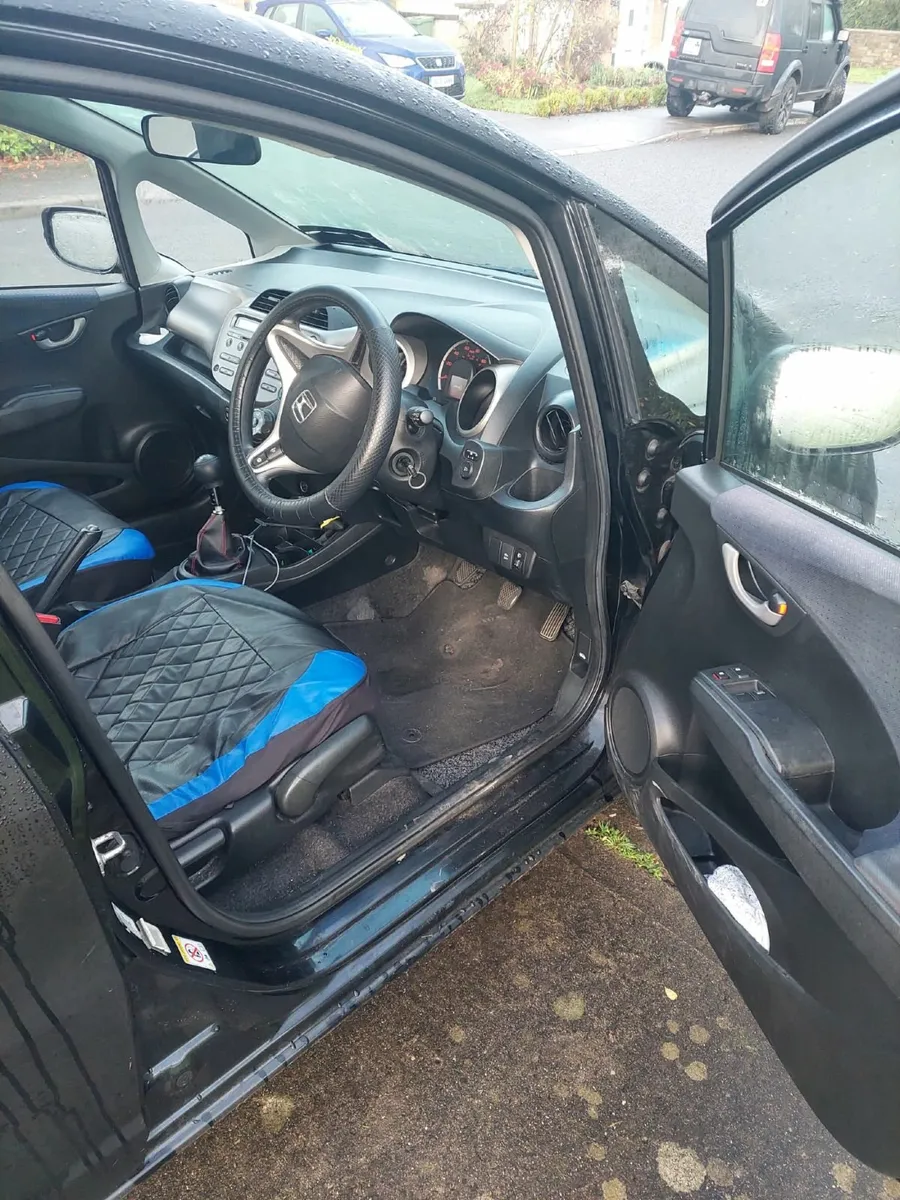 Honda Jazz 2011 - Image 4