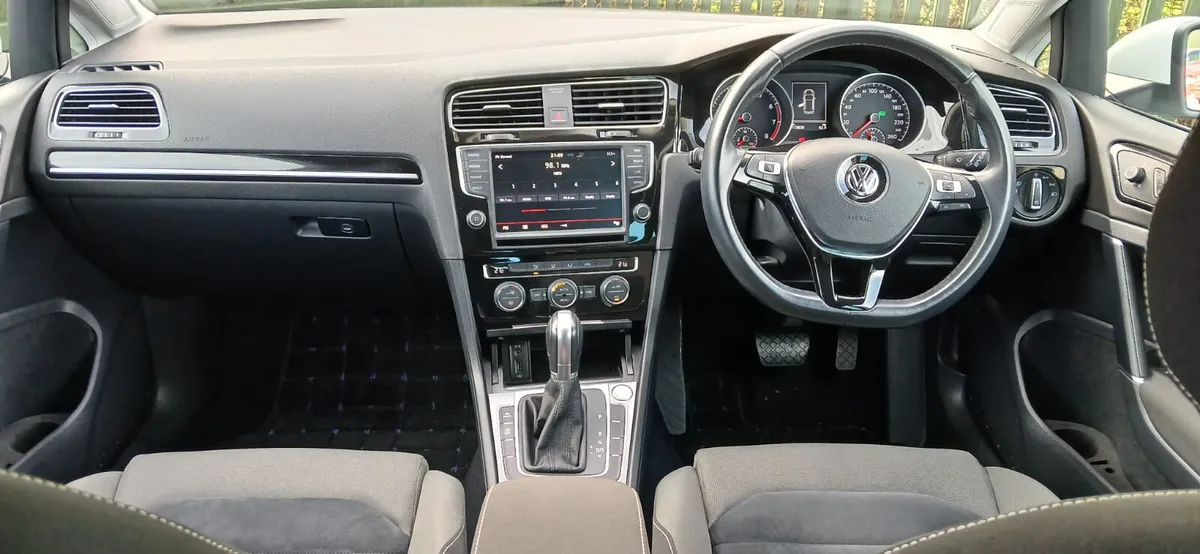 16 VW GOLF AUTOMATIC TRANSMISSION NEW NCT 113000km - Image 3
