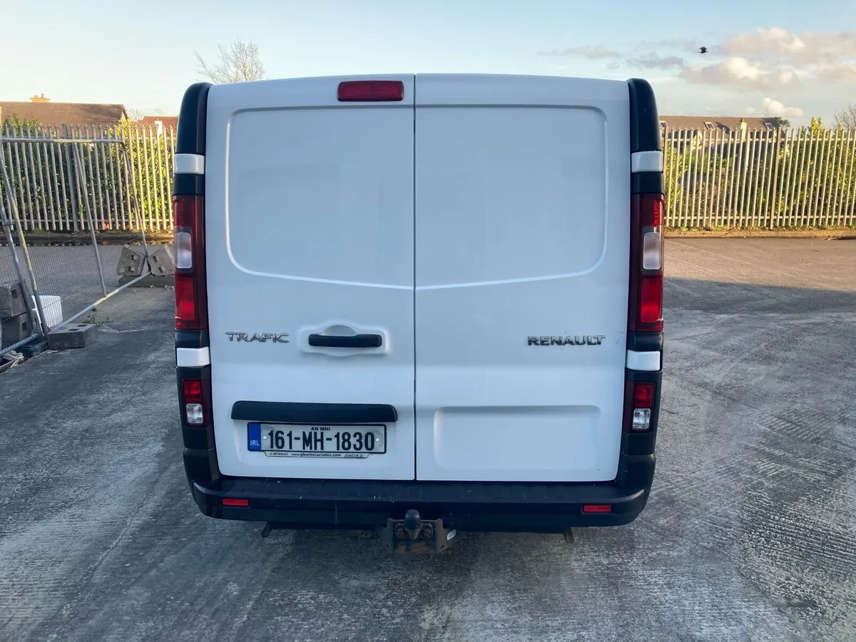 2016 Renault traffic - Image 3