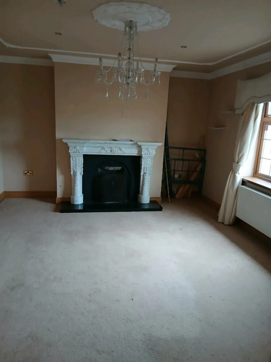 4 bedroom bungalow - Image 4