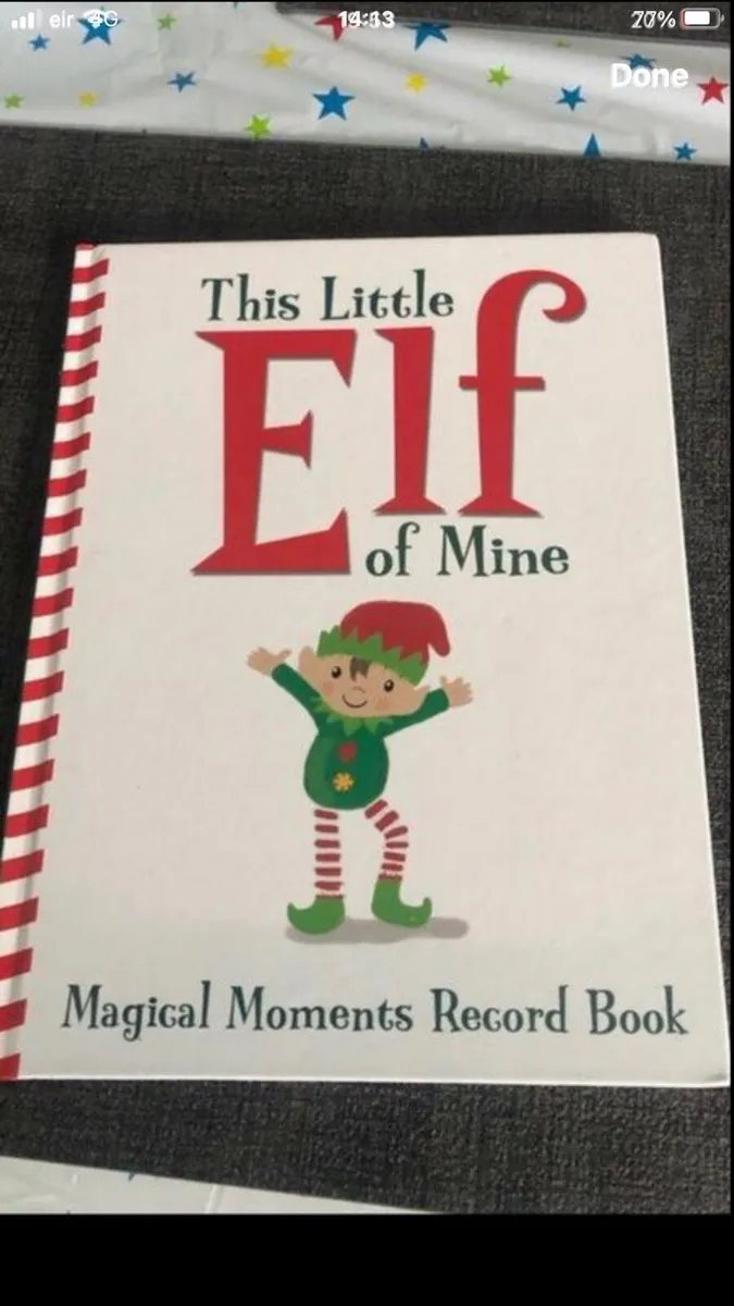 Child’s Xmas book €3 - Image 1