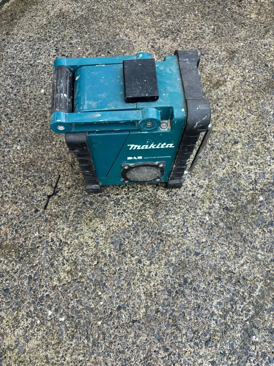 Makita radio - Image 4