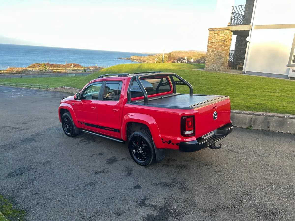 Vw Amarok black edition NO VAT - Image 4