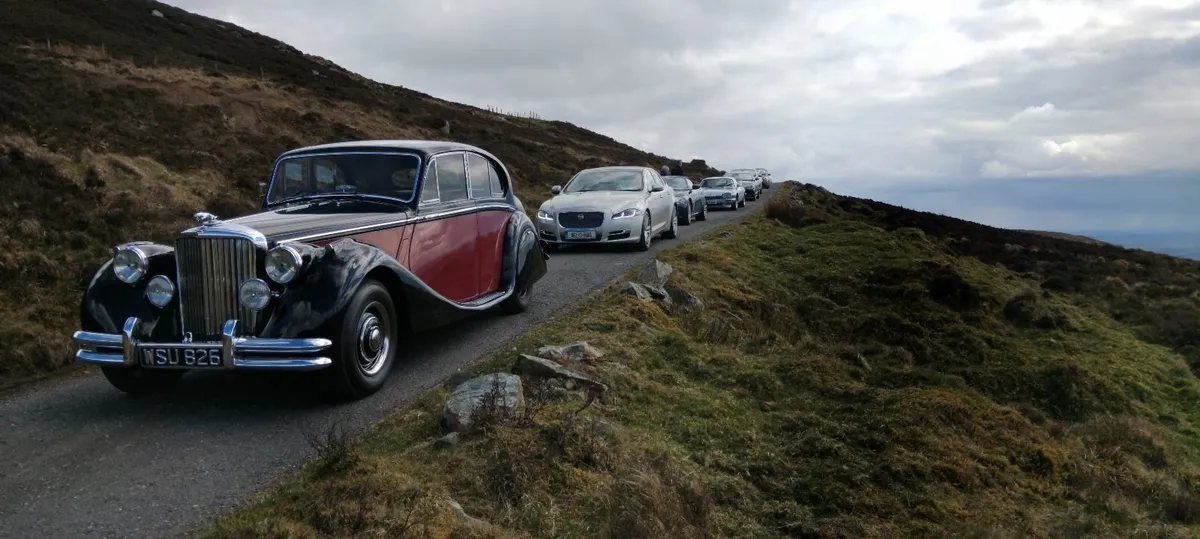1933 Austin 7  RP saloon and Jaguar MK V  3.5ltr. - Image 2