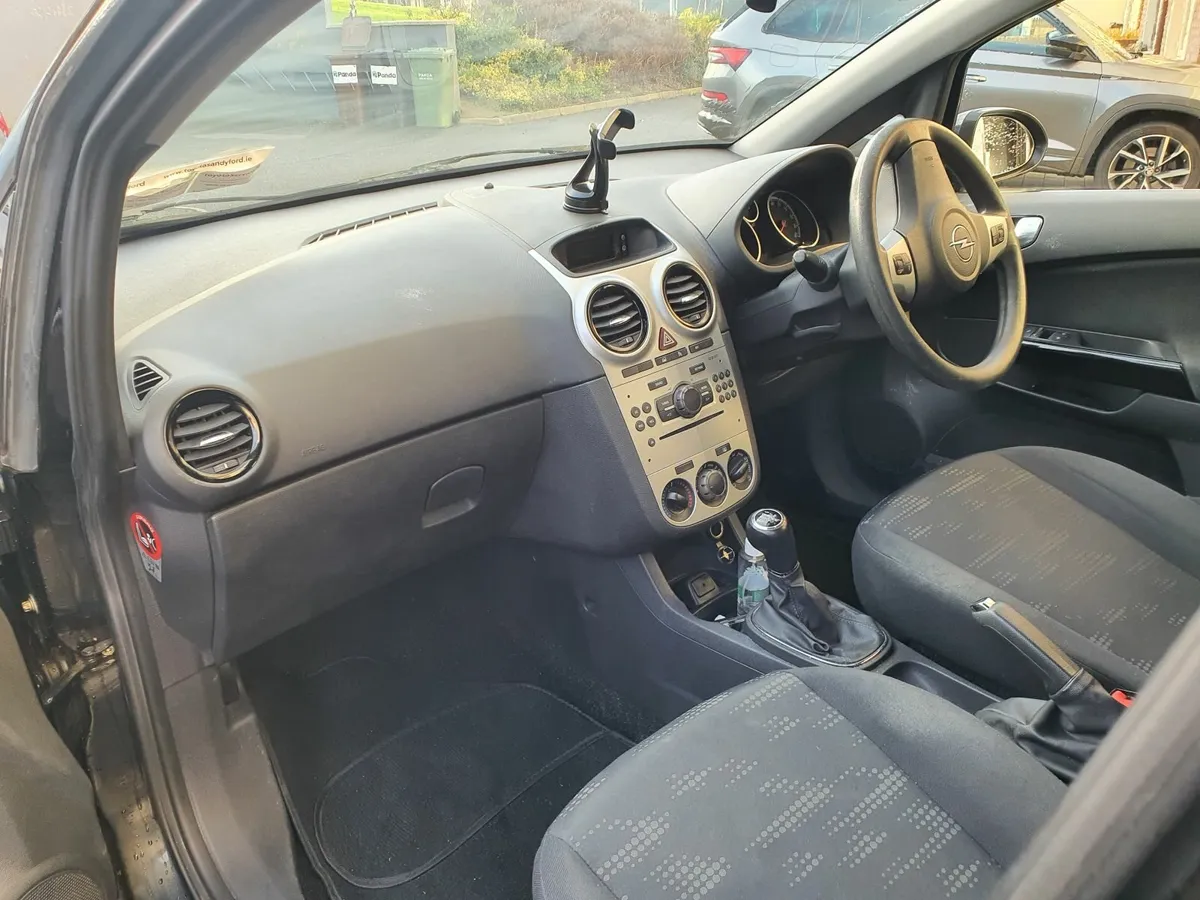 Opel Corsa 2013 - Image 3