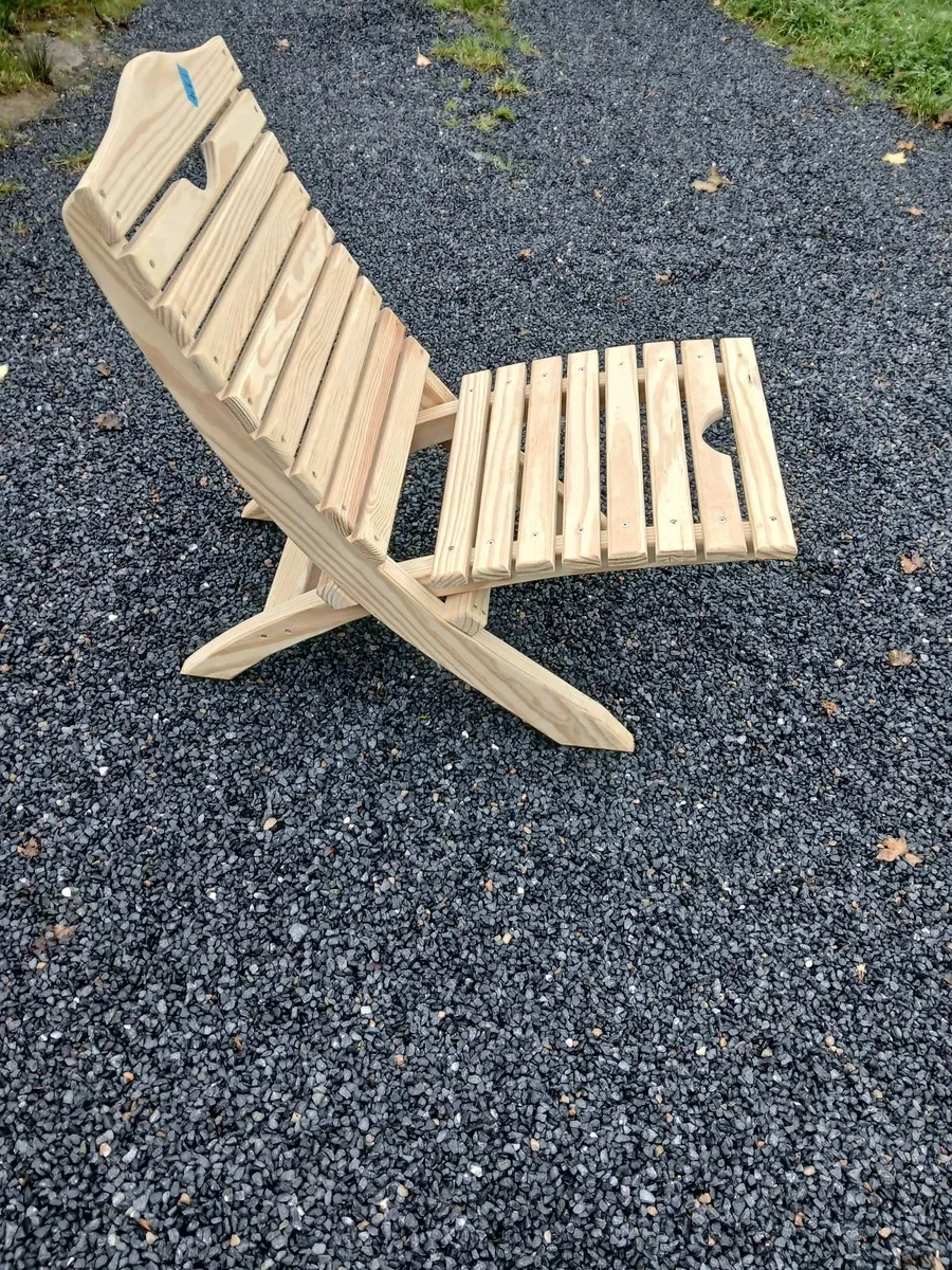 Outdoor furniture - Image 1