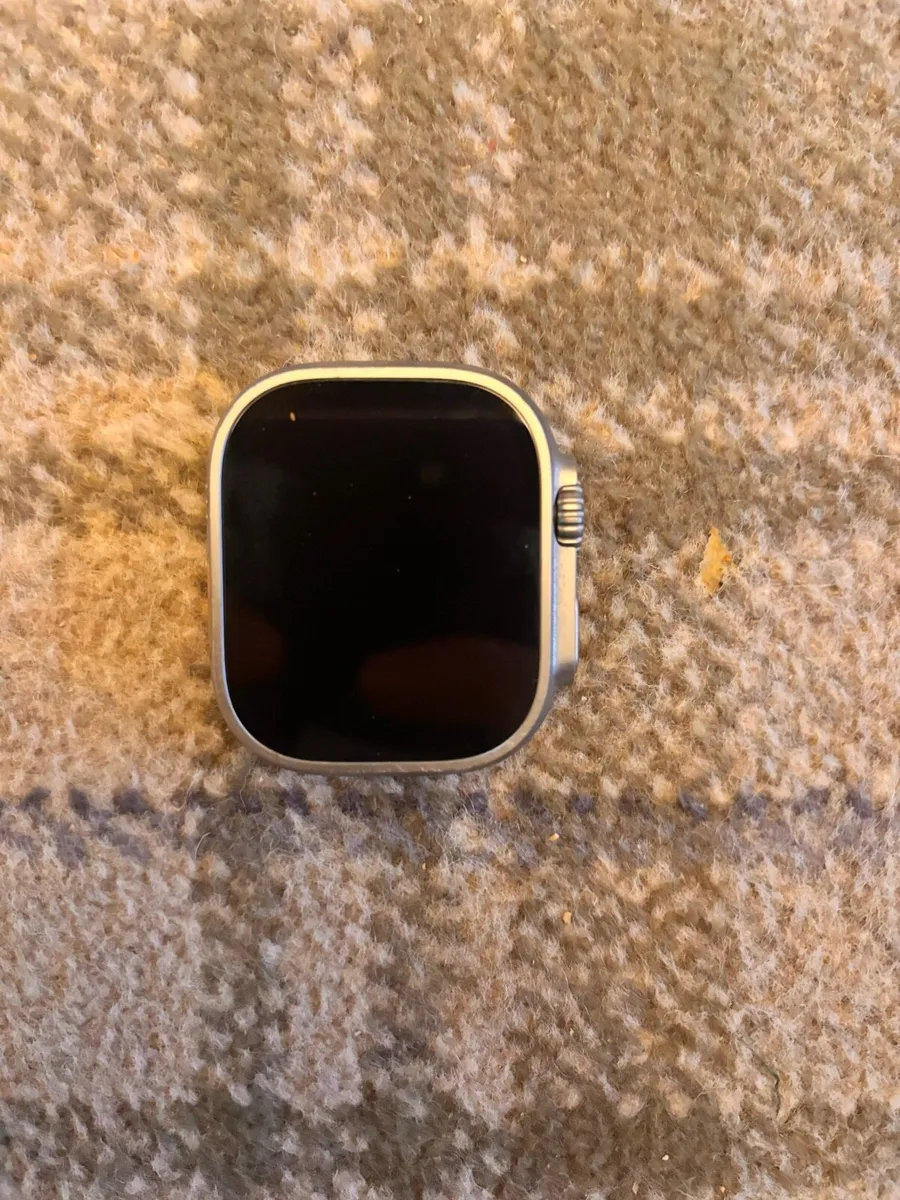 Apple Watch Ultra 2 - Image 2