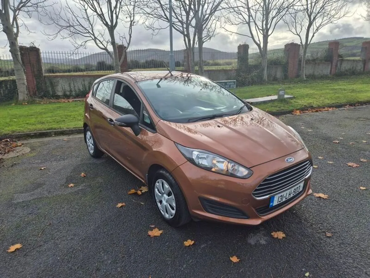 2013 Ford Fiesta - Image 1