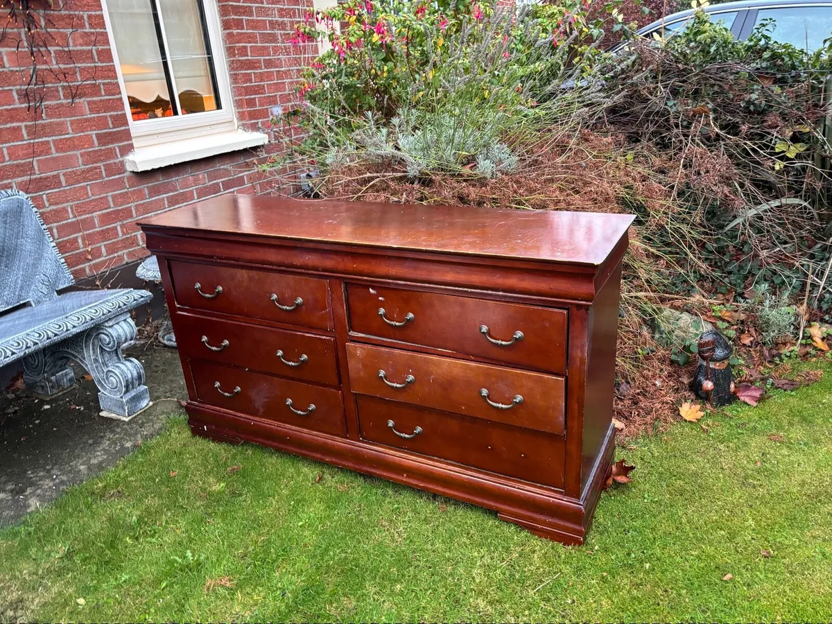 Dresser bedroom - Image 4