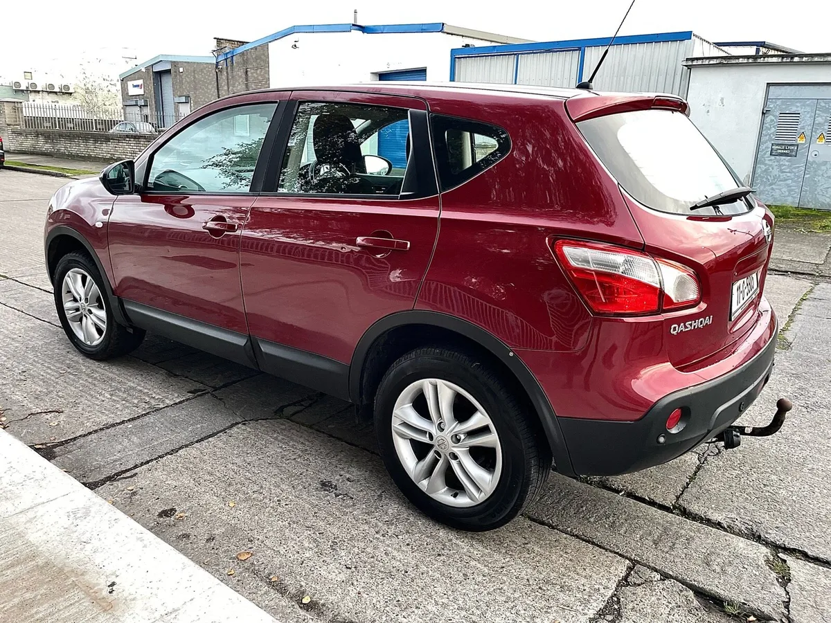 Nissan qashqai NCT 08/26 - Image 4
