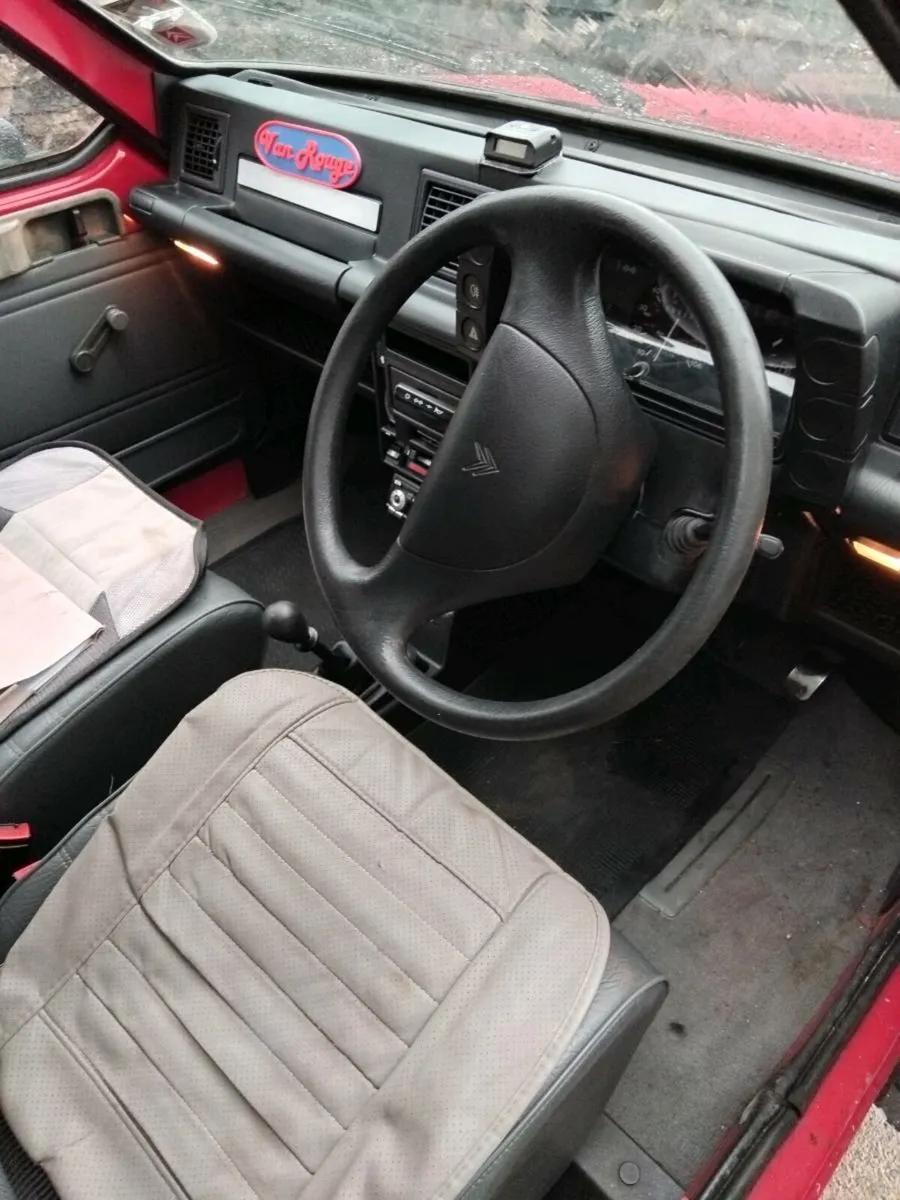 Vintage vehicles - Image 4