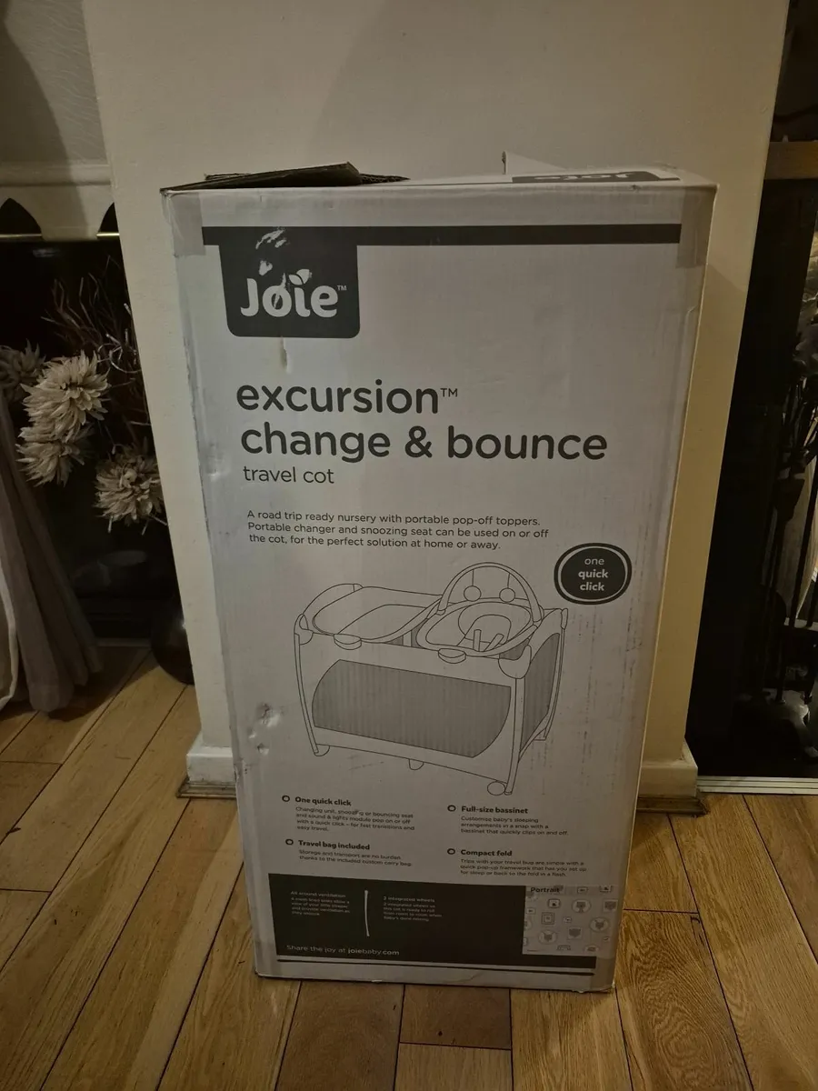 Travel cot and stroller - Image 3