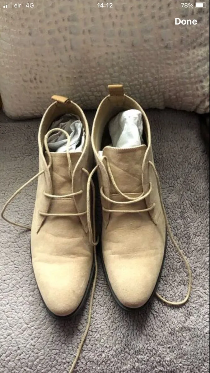 Mens boots size 8 €20 - Image 1