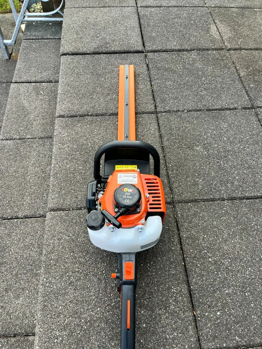 Hedge Strimmer - Image 3