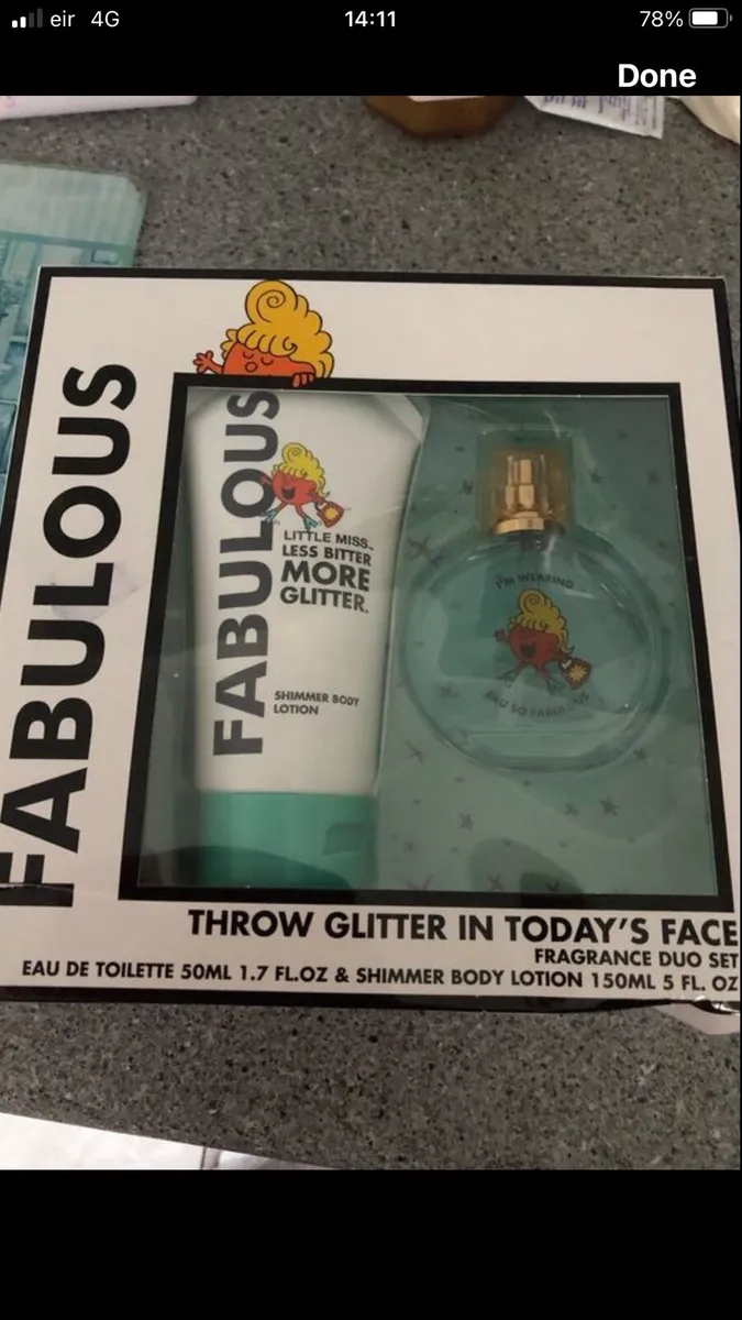 New child’s set €8 - Image 1